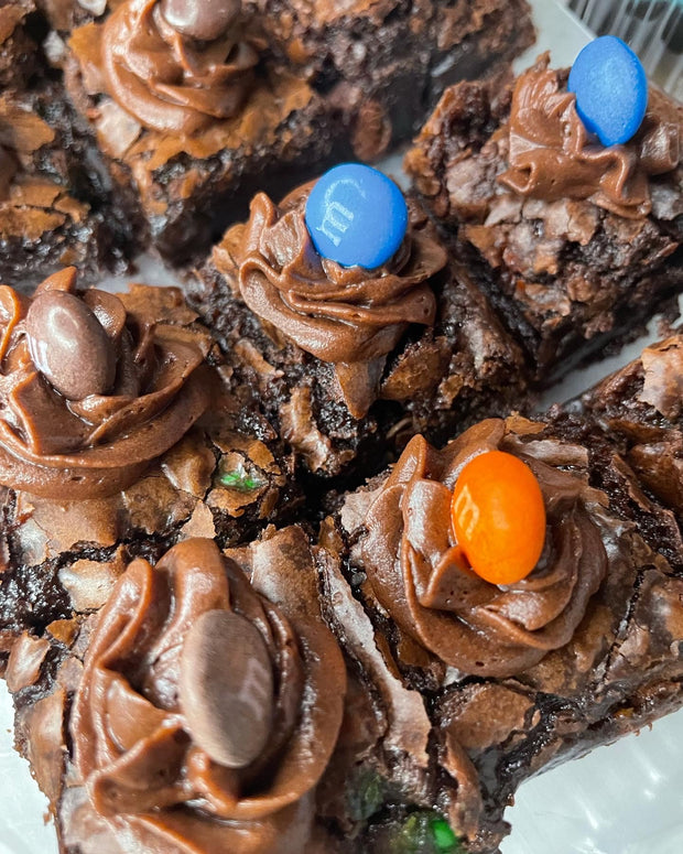 M & M Brownies - Veez Decadent Brownies